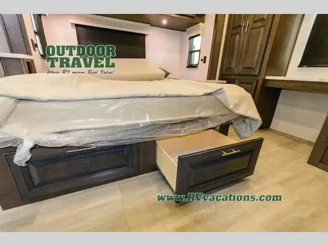 2026 Forest River RV Georgetown 5 Series 34M5 in RVs & Motorhomes in Hamilton - Image 39