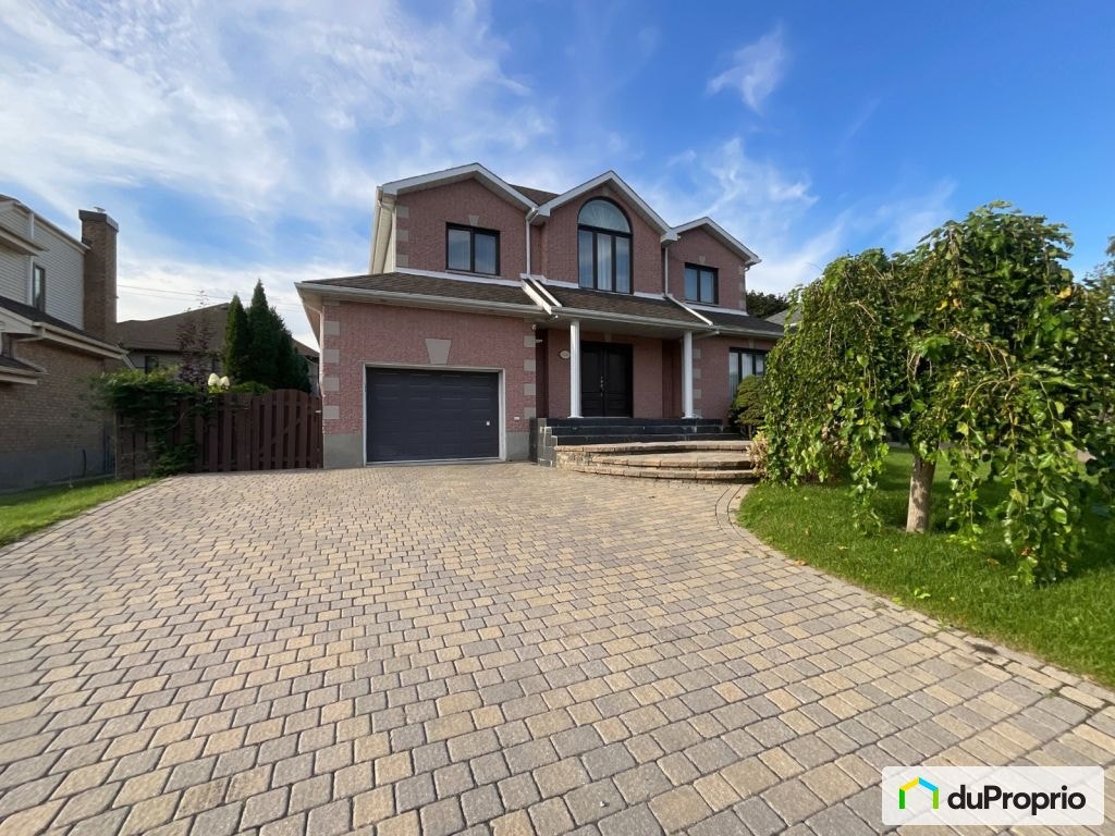 $1,390,000 - 2 Storey for sale in Brossard — photo 1
