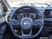 Recent Arrival! AWD. 2024 Nissan Rogue SV 4D Sport Utility Blue CVT with Xtronic AWD 1.5L DOHC Finan... (image 9)