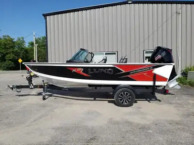 2025 Lund 1875 Crossover XS SportThe 1875 Crossover XS is the ideal combination of an 18-foot fish a...