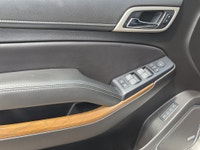 Double L Motors Ltd. FOR SALE: 2020 GMC Yukon Denali XL 4WD Luxury. Power. Space. Ready for Every Ad... (image 7)