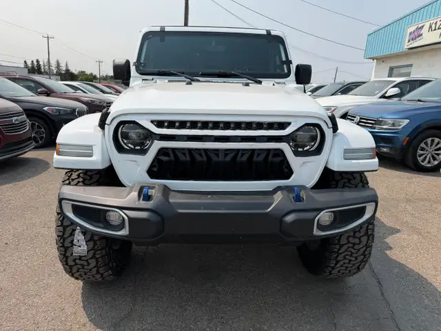2021 Jeep Wrangler 4xe Unlimited Sahara in Cars & Trucks in Lethbridge - Image 7