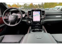 Get a $500 Amazon Gift Card with Any New Vehicle Purchase at Advertised Price* Canadas best full-siz... (image 4)