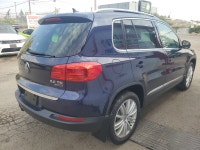 Comfortline | AWD | LEATHER | PANAL ROOF | NAVLook at this 2017 Volkswagen Tiguan Comfortline. Its A... (image 5)