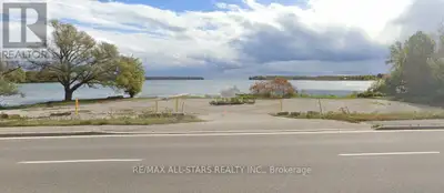 Half an Acre Lakefront Lot on Lake Simcoe. Close to Great Restaurants, Casino Rama, Kawartha Dairy,...