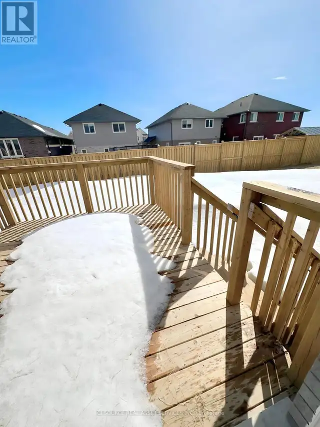 905 BAMFORD TERRACE Peterborough (Monaghan Ward 2), Ontario in Long Term Rentals in Peterborough - Image 13