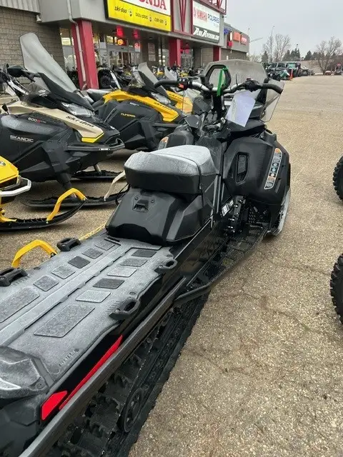2023 Ski-Doo Tundra LT 600 ACE in Snowmobiles in St. Albert - Image 5