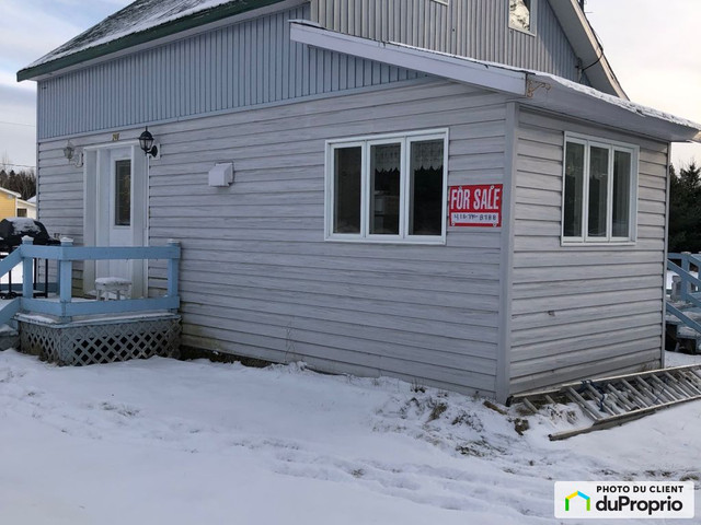 99 500$ - Maison à un étage et demi à vendre à Pointe-A-La-Croix dans Maisons à vendre  à Rimouski / Bas-St-Laurent