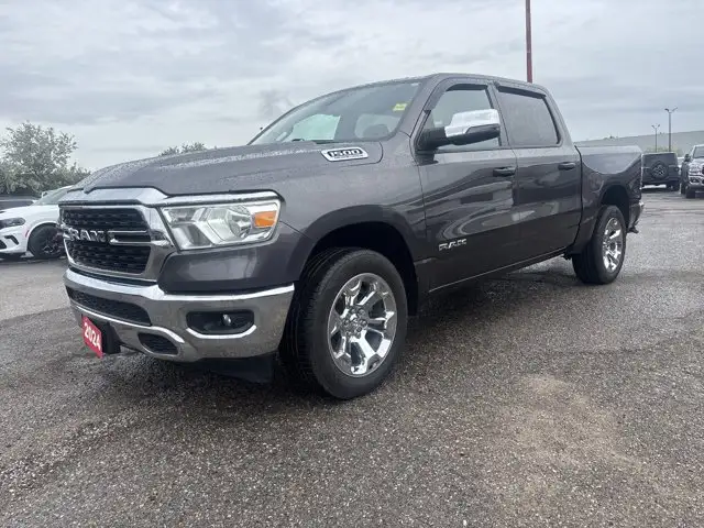 2024 Ram 1500 BIG HORN**4X4**HEMI**CREW CAB**8.4