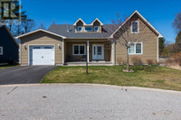 42 GREW CRES Penetanguishene, Ontario