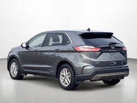 This Ford Edge boasts a Intercooled Turbo Premium Unleaded I-4 2.0 L/122 engine powering this Automa... (image 3)