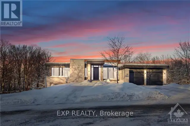 32 CLOVELLY ROAD Ottawa, Ontario62863768333698120