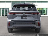 *Tiguan Comfortline R-Line Black Edition 4 Motion* *Performance:* • 4- cylinder, 2.0 TSI , 201 HP &... (image 5)