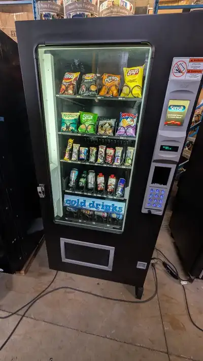 Wide selection of AMS Vending Machines A trusted name in Vending Snack Machines and Combos Credit Ca...