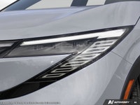 This Nissan LEAF has a strong Electric engine powering this Automatic transmission. *This Nissan LEA... (image 6)