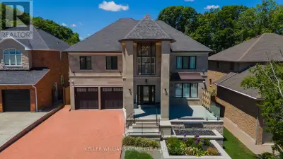 TURN-KEY (ALL FURNITURE AND APPLIANCES NEGOTIABLE) This stunning home is truly a magnificent work of...