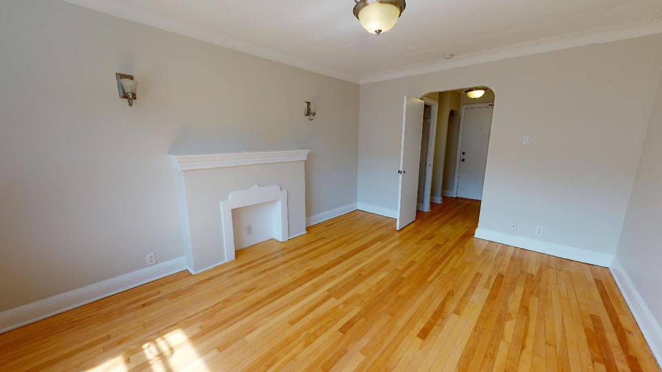 214 Metcalfe Apartment for Rent in Centretown Long Term Rentals