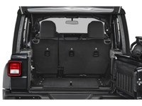 ~An AMVIC licensed dealer~ ... Safety Equipment ABS And Driveline Traction Control Side Impact Beams... (image 7)