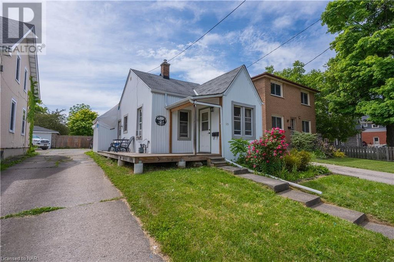 15 QUEEN Street N Thorold, Ontario Houses for Sale St. Catharines