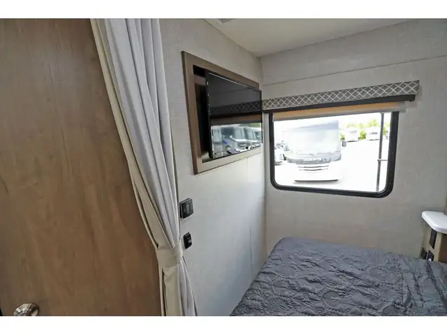 2022 Thor Motor Coach Quantum KM24 1 extension ! Sprinter Merced in RVs & Motorhomes in Laval / North Shore - Image 10