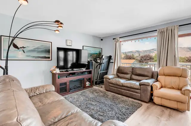Family Home Close to Schools & Recreation63683039584515122