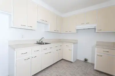 4 1/2 à Louer | 2 bedrooms for Rent | Laval