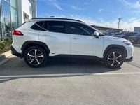 Power Steering,All Wheel Drive,ABS,4-Wheel Disc Brakes,Brake Assist,Lithium Ion Traction Battery,Alu... (image 2)