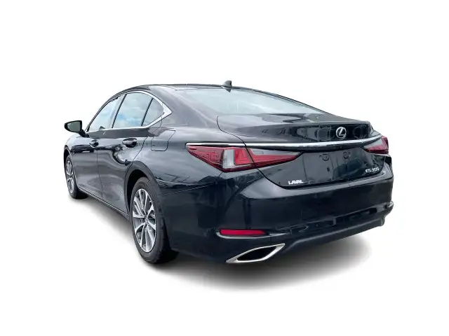 2024 Lexus ES 350 Premium / Cuir / Toit ouvrant / Camera Bien Éq in Cars & Trucks in Laval / North Shore - Image 12