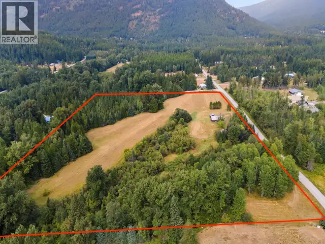 1515 Lakeview Arrow Creek Road Arrow Creek, British Columbia in Land for Sale in Nelson - Image 2