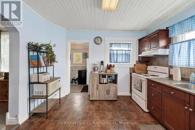 335 FIFTH STREET E Cornwall, Ontario in Houses for Sale in Cornwall - Image 10