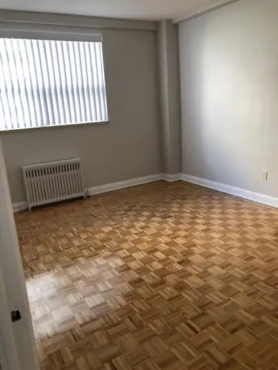 For a limited time - sign a new lease with 1/2 month free rent in the 6th and 12th month! Terms and...