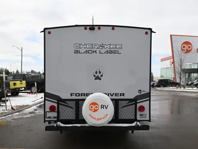 2026 GREY WOLF 27GHBL in Travel Trailers & Campers in St. Albert - Image 6