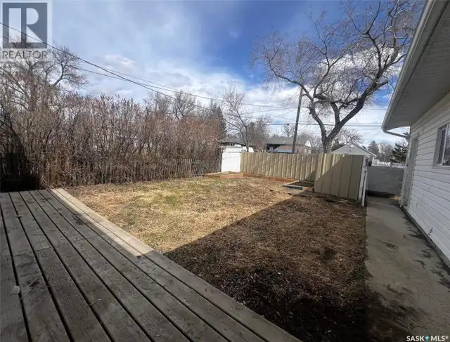 349 10th AVENUE NW Swift Current, Saskatchewan in Houses for Sale in Swift Current - Image 6