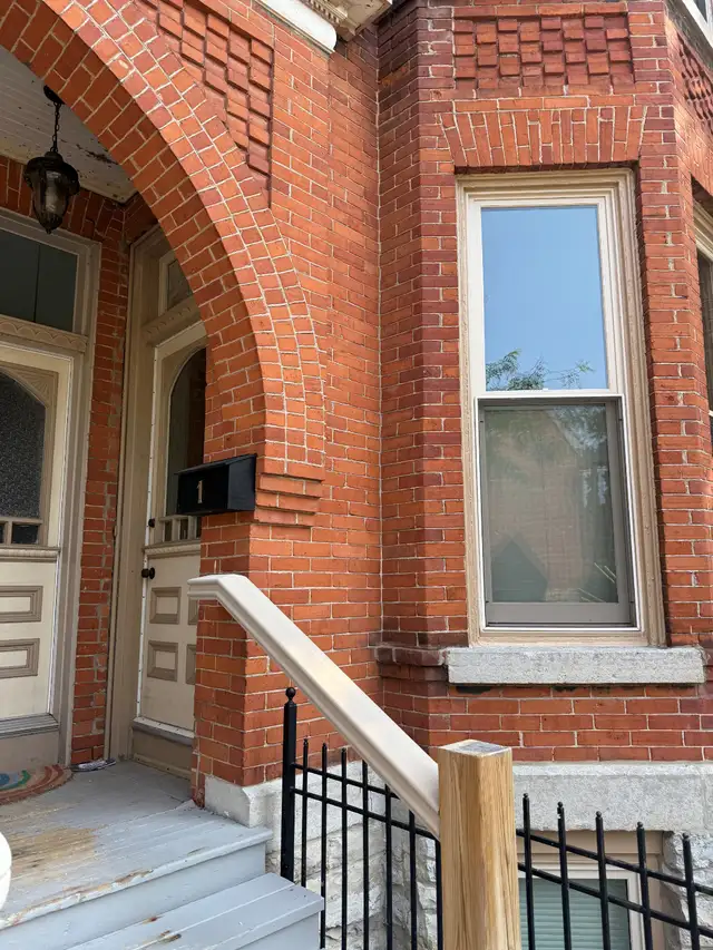 2 Bedroom Condo In Historic Building Downtown Kingston!