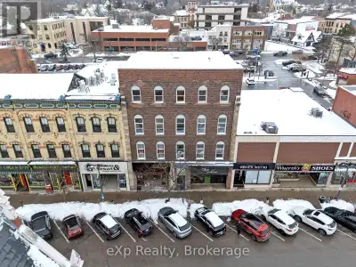 A sunny, spacious studio apartment on the second floor of a quiet, centrally located walk up. Large...