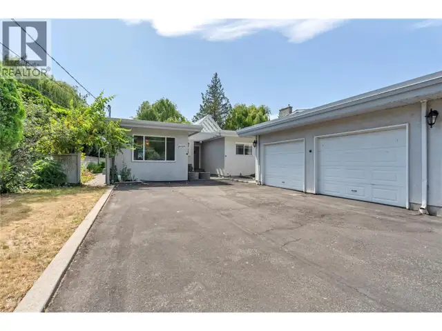 4589 Lakeside Road Penticton, British Columbia in Houses for Sale in Penticton - Image 6