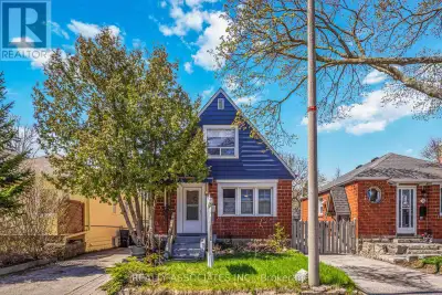Detached home in a quiet, established neighbourhood in Birch Cliff Village, just east of the Beaches...