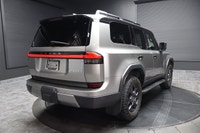 HEAD-UP DISPLAY, LANE CHANGE ASSIST, FRONT MASSAGE SEATS, TRAFFIC JAM ASSIST, SMART KEY SYSTEM Step... (image 2)