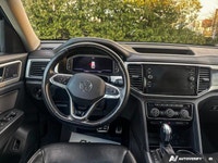 This Volkswagen Atlas delivers a Regular Unleaded V-6 3.6 L/220 engine powering this Automatic trans... (image 8)