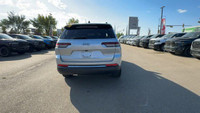 This Jeep Grand Cherokee L is equipped with: Capri Leatherette Seats, Remote Start, Heated front sea... (image 3)