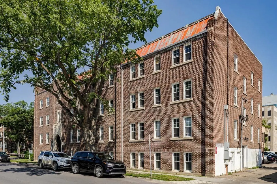 Apartments for Rent Near Downtown Regina - Linden Manor - Apartm 4