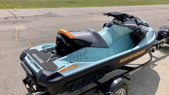 2024 SEADOO WAKE PRO 170 SOUND (FINANCING AVAILABLE) in Personal Watercraft in Strathcona County - Image 7