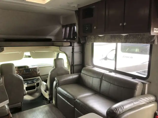 2017 Forest River Forester 3051S in RVs & Motorhomes in St. Albert - Image 10