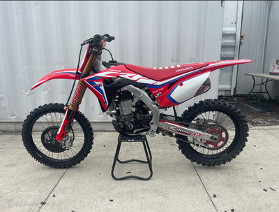 APPLY NOW: https://www.ridecollective.ca/get-pre-approved 2021 Honda CRF450RWE is a factory-level 45...