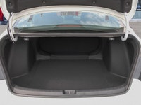 Engine: 2L 4cyl. L/100Km City: 7.3 L/100Km Hwy: 5.7 (image 6)