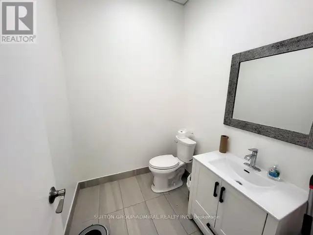 474 CHAMPAGNE DRIVE Toronto (York University Heights), Ontario in Commercial & Office Space for Rent in City of Toronto - Image 19