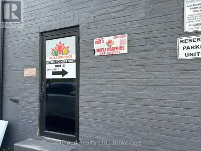 Industrial space in commercial/industrial building located in busy industrial area of Brampton. *War...
