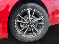 This Kia Forte has a powerful Regular Unleaded I-4 2.0 L/122 engine powering this Variable transmiss... (image 6)
