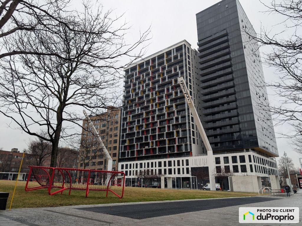$280,000 - Condominium in Ville-Marie (downtown, old Mtl) — photo 1
