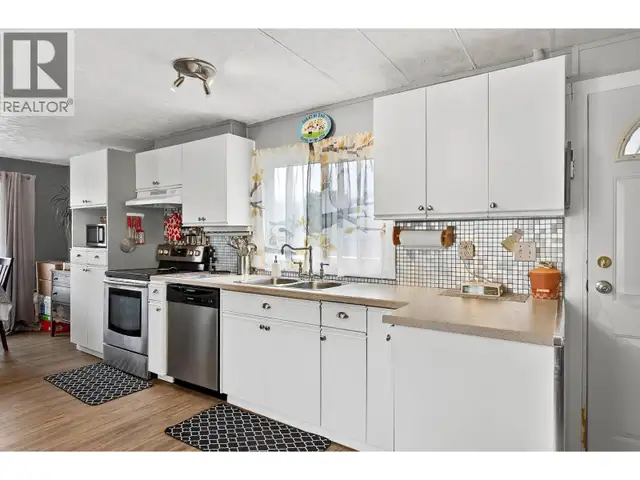 1175 ROSE HILL Road Unit# 37 Kamloops, British Columbia in Houses for Sale in Kamloops - Image 9